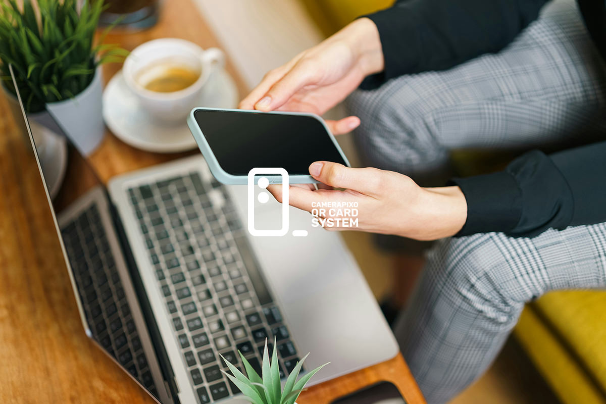 info-language-CAMERAPIXOPRESS-QR-CARD-SYSTEM